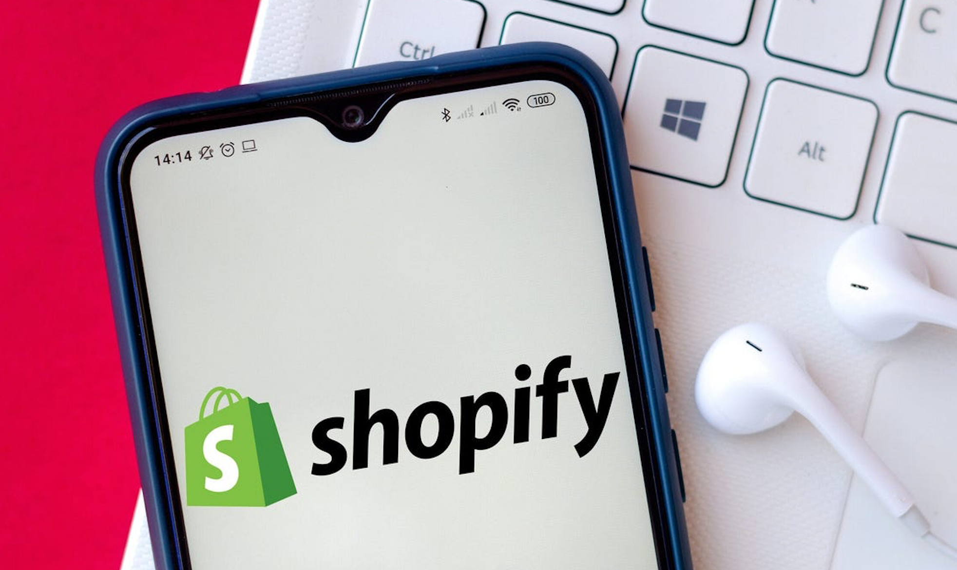 Kā pievienot domēna vārdu Shopify?